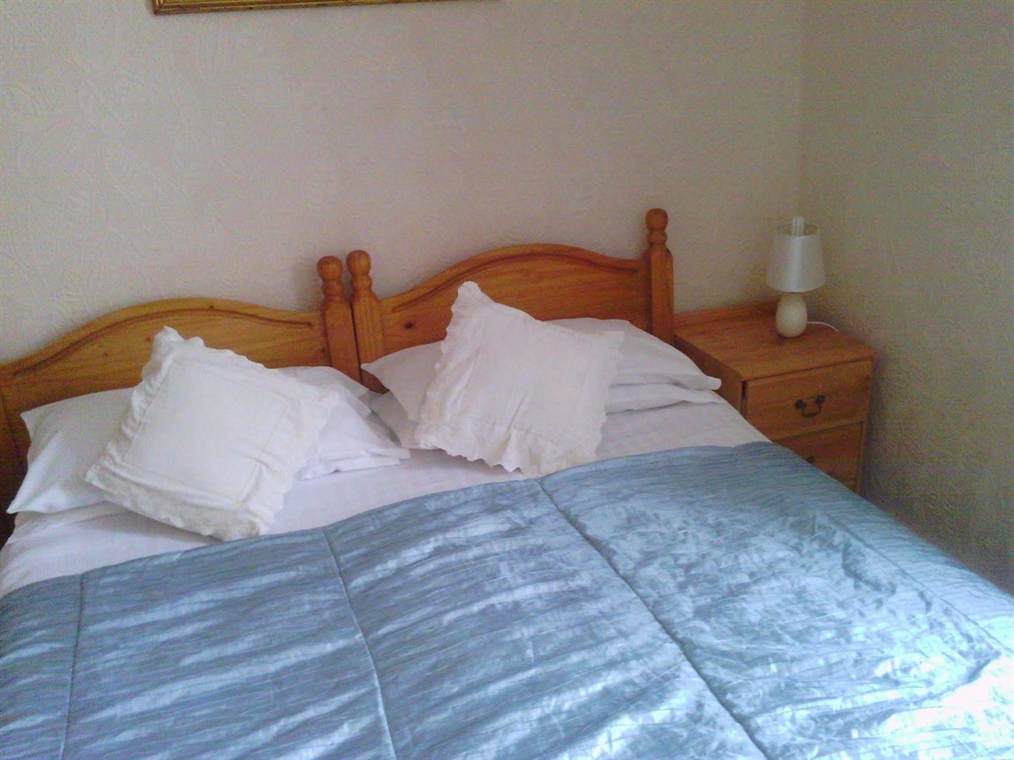 The Firs Bed And Breakfast Plymouth Esterno foto